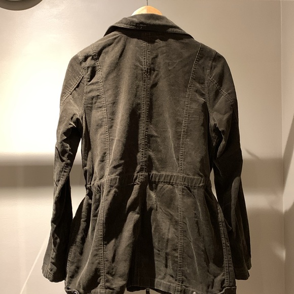 Ashley By 26 International Utility Collection - Picture 2 of 10